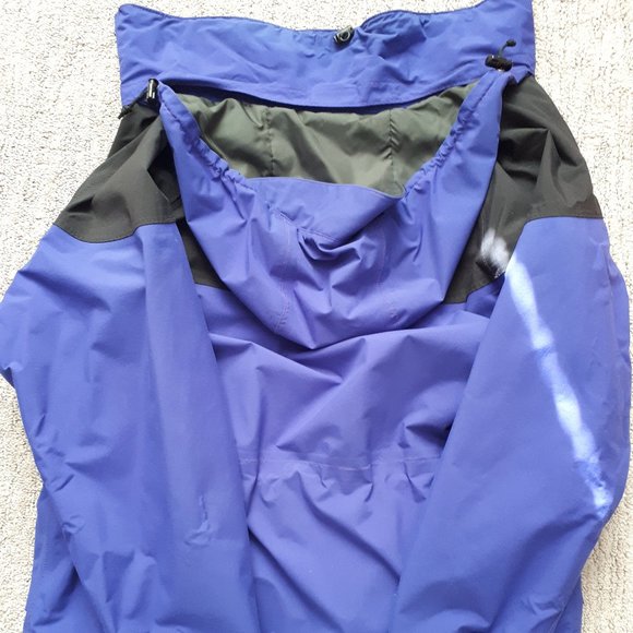 Taiga Works Gore-Tex Ladies Jacket - Picture 3 of 5